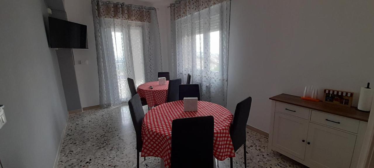 Bed and Breakfast La Dimora Dei Musicisti Кастельфідардо Екстер'єр фото